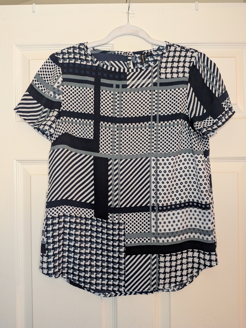 Design Collective Geometric Mixed Print Short Sleeve Blouse S